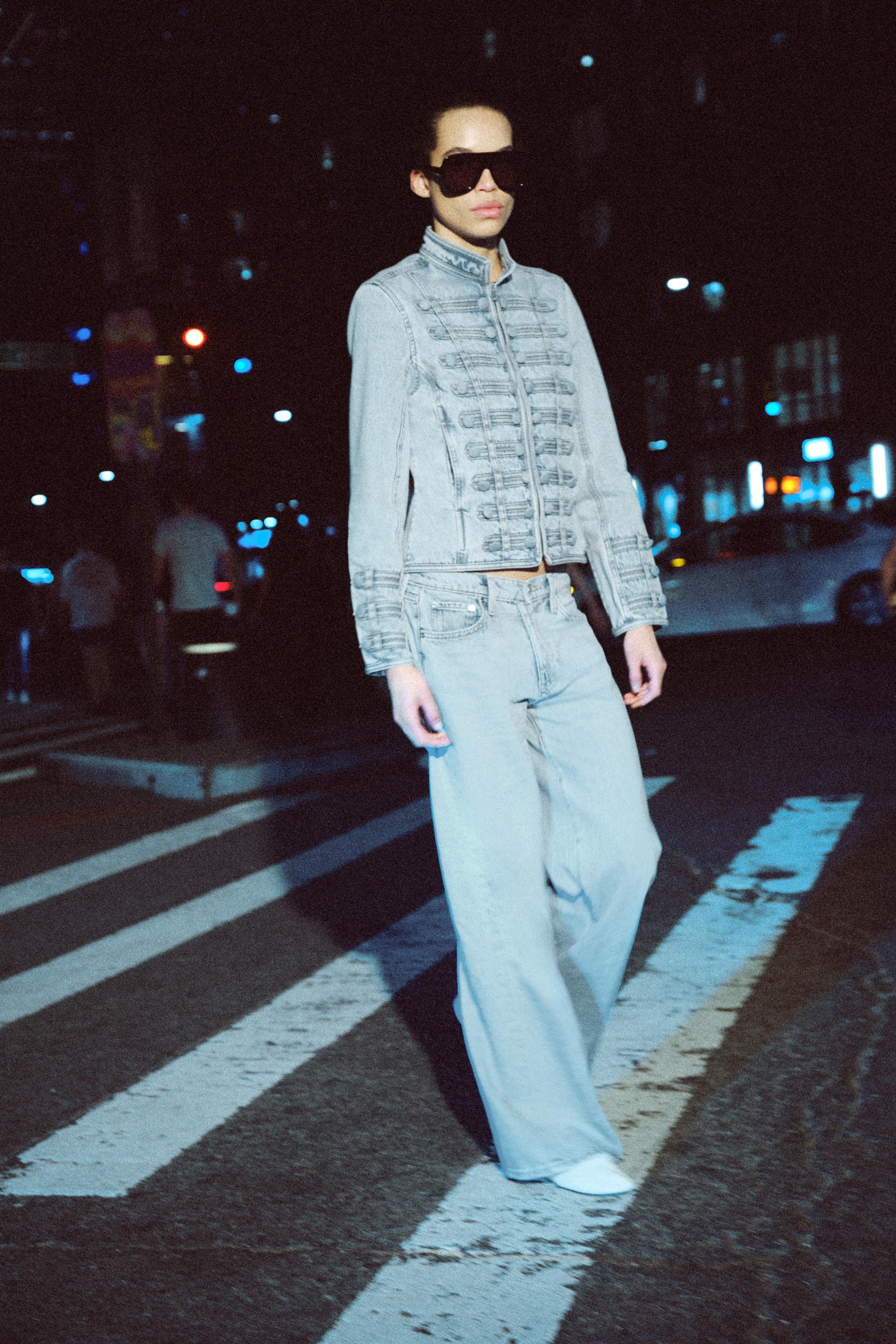 ZW COLLECTION FITTED BUTTON DENIM JACKET